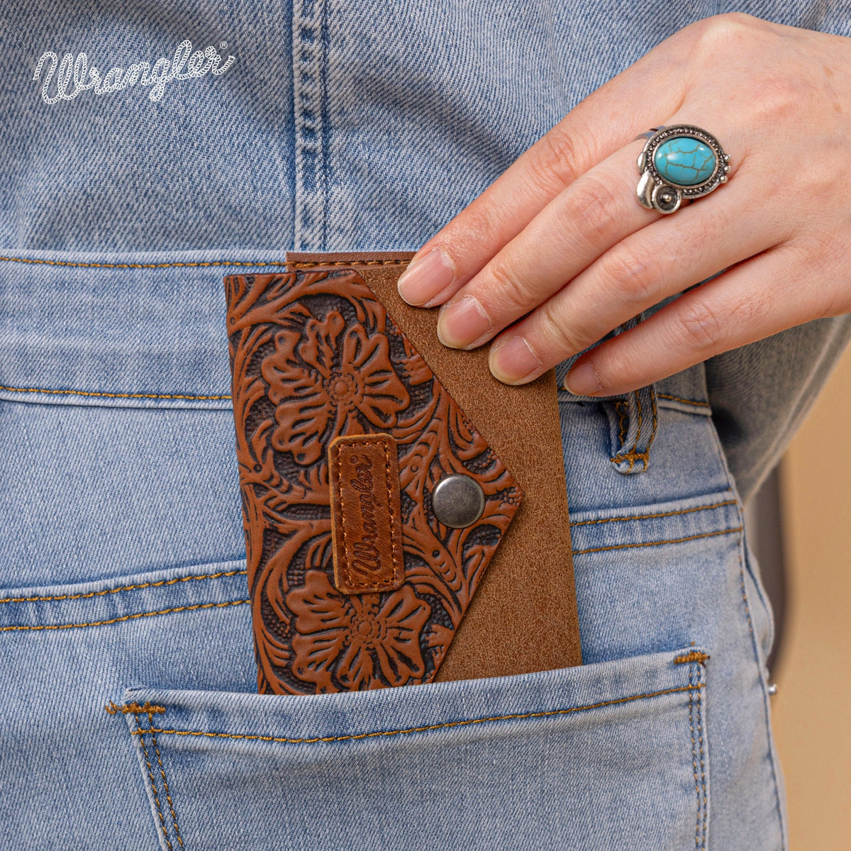 Wrangler Floral Tooled Card Holder-Brown