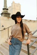 Load image into Gallery viewer, Yuma Stitch Sweater
