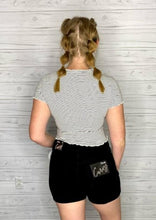Load image into Gallery viewer, Scalloped Hem Ribbed Crop Top
