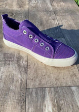Load image into Gallery viewer, Purple Slip-On Sneaker
