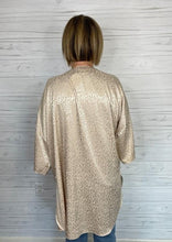 Load image into Gallery viewer, Satin Leopard Print Kimono
